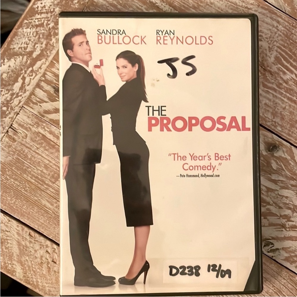 3/$15 u pick dvds📀or 1/$9~ 👰🏻‍♀️The Proposal👰🏻‍♀️